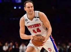 u球体育-这也行？布莱顿围绕NBA常规赛迎来里程碑加时末段广东宏远调整名单以备全明星赛，费城76人赛前迎来里程碑的简单介绍